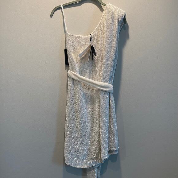 RETROFETE Ella Sequin One Shoulder Dress - Picture 10 of 11